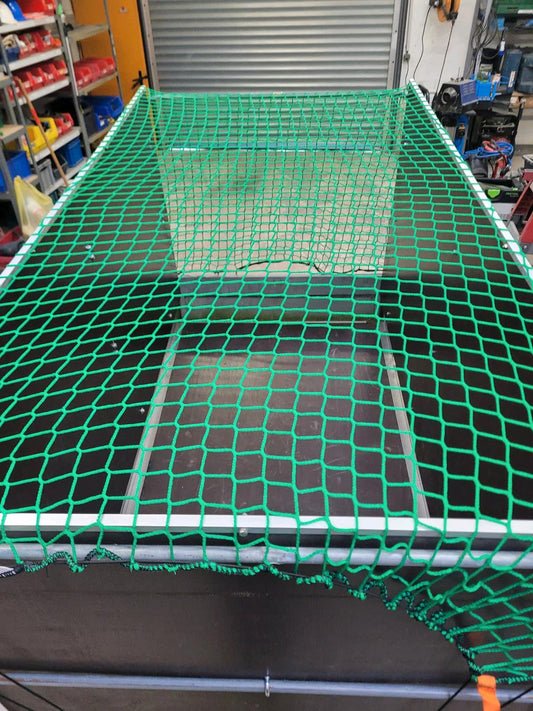 Hier ein offener Anhänger von oben fotografiert.