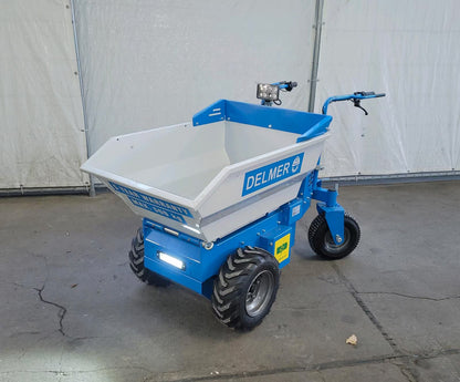 Blauer Akku Dumper oder Elektro Minidumper. Sieht aus wie eine Schubkarre oder ein winziger  Lastenanhänger.